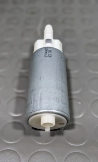 Pompe essence Renault original Clio Kangoo Mégane Scenic Sandero Stepway Logan symbole 
