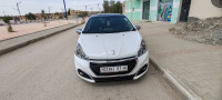 voitures-peugeot-208-2017-allure-facelift-yabous-khenchela-algerie