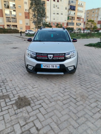 voitures-dacia-sandero-2018-stepway-restylee-alger-centre-algerie