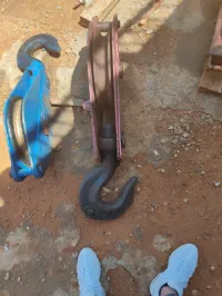 La poli de gris 16 ton 