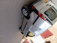 voitures-renault-kangoo-2021-djidioua-relizane-algerie