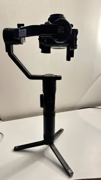 Stabilisateur zhiyun crâne 2 march  10/10 