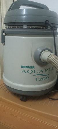 autre-aspirateur-professionnel-hoover-aquaplus-1200-watts-germany-oran-algerie