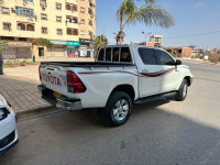 voitures-toyota-hilux-2019-legend-dc-4x4-bechar-algerie