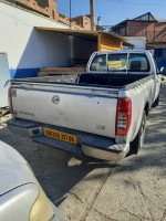 pickup-nissan-navara-2017-simple-cabine-souk-oufella-bejaia-algerie