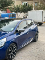 voitures-renault-clio-4-2019-les-eucalyptus-alger-algerie