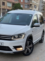 voitures-volkswagen-caddy-2019-alltrack-said-hamdine-alger-algerie