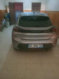 سيارات-peugeot-208-2022-style-الشلف-الجزائر