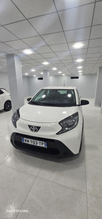 voitures-toyota-aygo-x-2023-constantine-algerie