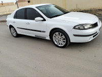 voitures-renault-laguna-2-2001-bordj-bou-arreridj-algerie