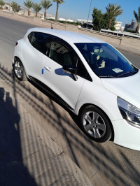 voitures-renault-clio-4-2014-dynamique-belouizdad-alger-algerie