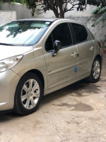 voitures-peugeot-207-2009-sportium-rouiba-alger-algerie