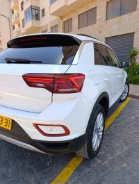 سيارات-volkswagen-t-roc-2023-life-plus-بئر-الجير-وهران-الجزائر