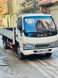 camion-jac-1040-2013-tachouda-setif-algerie