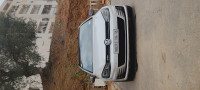 moyenne-berline-volkswagen-golf-7-2014-douaouda-tipaza-algerie