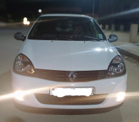 voitures-renault-clio-campus-2013-bye-mascara-algerie