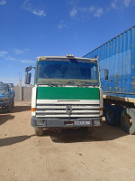 camion-renault-semi-remorque-1985-djelfa-algerie