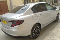 voitures-fiat-tipo-sedan-2023-life-sedrata-souk-ahras-algerie