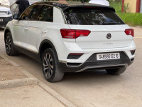 voitures-volkswagen-t-roc-2022-active-boumerdes-algerie