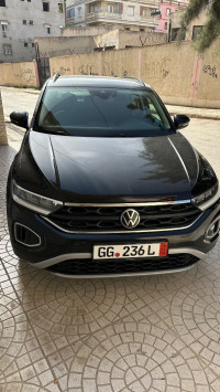 voitures-volkswagen-t-roc-2023-life-constantine-algerie