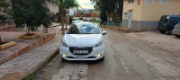 voitures-peugeot-208-2015-allure-constantine-algerie