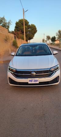 voitures-volkswagen-jetta-2022-oran-algerie