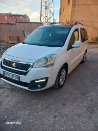 Peugeot Partner 2019 Tepee Allure 