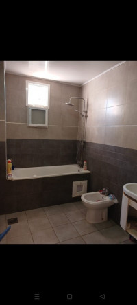 appartement-vente-f4-alger-el-achour-algerie