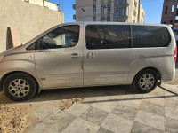 fourgon-hyundai-h1-2012-hassi-messaoud-ouargla-algerie