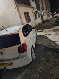 voitures-volkswagen-polo-2014-life-tissemsilt-algerie