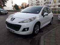 voitures-peugeot-207-2012-allure-batna-algerie