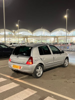 voitures-renault-clio-campus-2010-extreme-les-eucalyptus-alger-algerie