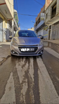 voitures-peugeot-208-2019-allure-facelift-chlef-algerie