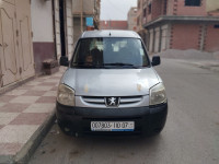 voitures-peugeot-partner-2010-origin-bordj-ben-azzouz-biskra-algerie