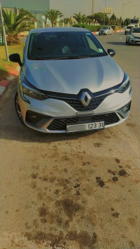 voitures-renault-clio5-2023-rs-line-oran-algerie