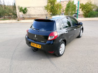 voitures-renault-clio-3-2010-bechloul-bouira-algerie