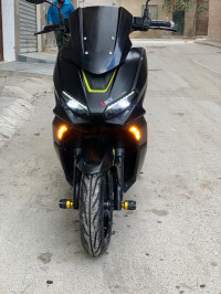 motos-et-scooters-vmax-vms-2022-batna-algerie