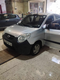 voitures-kia-picanto-2010-style-heliopolis-guelma-algerie