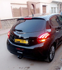 voitures-peugeot-208-2017-allure-facelift-relizane-algerie