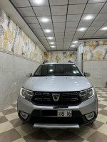 voitures-dacia-sandero-2018-stepway-restylee-alger-centre-algerie