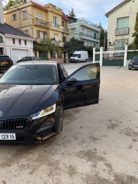 voitures-skoda-octavia-2023-vrs-constantine-algerie