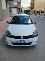 voitures-renault-clio-campus-2013-extreme-bordj-bou-arreridj-algerie