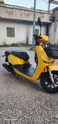 motos-et-scooters-vms-cuxi-livraison-2023-bougara-blida-algerie