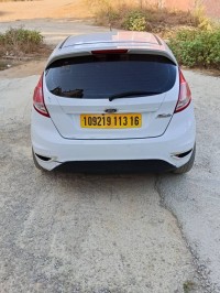 voitures-ford-fiesta-2012-kouba-alger-algerie