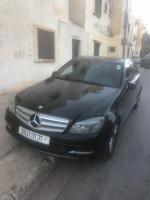 berline-mercedes-classe-c-2011-class-bir-el-djir-oran-algerie