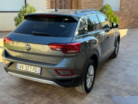 voitures-volkswagen-t-roc-2023-life-plus-msila-algerie