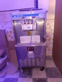 alimentaire-et-restauration-machine-de-glace-taylor-souk-ahras-algerie