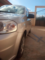 voitures-chevrolet-aveo-4-portes-2008-lt-tiaret-algerie