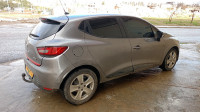 voitures-renault-clio-4-2013-bouira-algerie