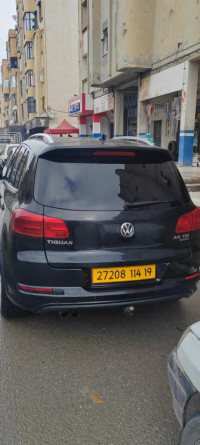 voitures-volkswagen-tiguan-2014-r-line-setif-algerie